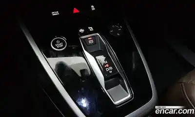 Audi Q4 e-tron 2022 0.2 Автомат в Москве № 229741, миниатюра 3