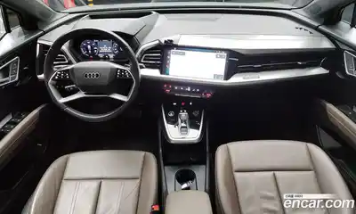 Audi Q4 e-tron 2022 0.2 Автомат в Москве № 229741, миниатюра 7