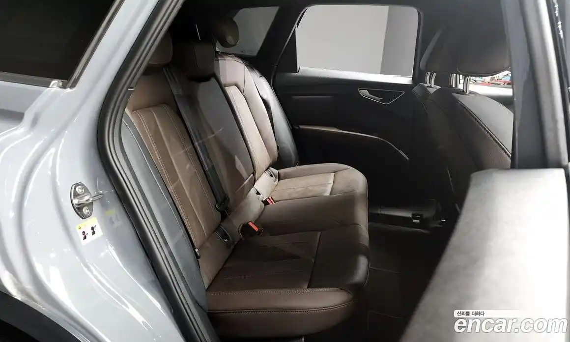 Audi Q4 e-tron 2022 0.2 Автомат в Москве № 229741, фото 9