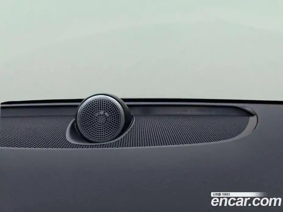 Volvo V60 2025 2.0 Автомат в Москве № 230718, фото 11