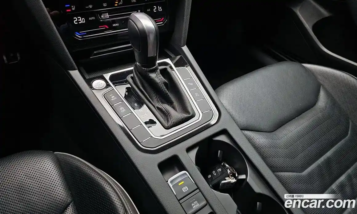 Volkswagen Arteon 2023 2.0 Автомат в Москве № 232068, фото 9