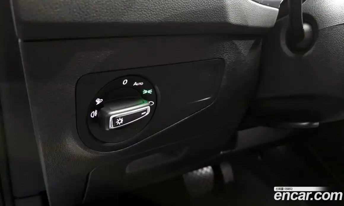 Volkswagen Tiguan 2021 2.0 Автомат в Москве № 232086, фото 17