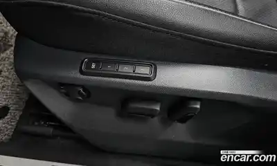 Volkswagen Tiguan 2023 2.0 Автомат в Москве № 232099, миниатюра 2