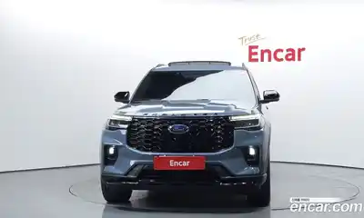 Ford Explorer, 2025