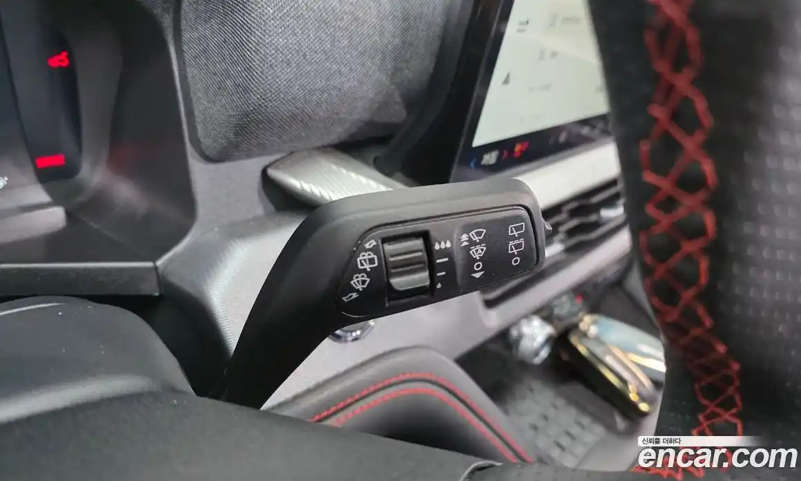 Ford Explorer 2025 2.3 Автомат в Москве № 233165, фото 3