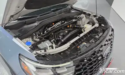 Ford Explorer 2025 2.3 Автомат в Москве № 233165, миниатюра 4