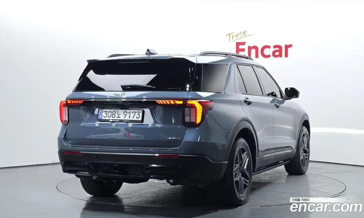 Ford Explorer 2025 2.3 Автомат в Москве № 233165, фото 6