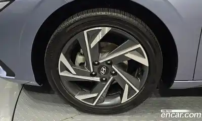 Hyundai Avante 2024 1.6 Автомат в Москве № 244770, миниатюра 2