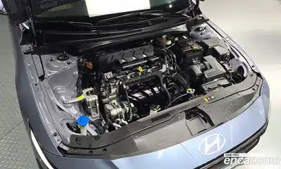 Hyundai Avante 2024 1.6 Автомат в Москве № 244770, миниатюра 3