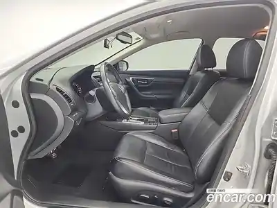Nissan Altima 2017 2.5 Автомат в Москве № 245285, миниатюра 11