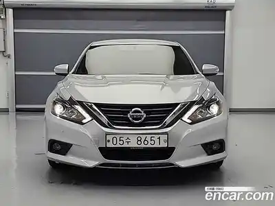 Nissan Altima 2017 2.5 Автомат в Москве № 245285, миниатюра 3