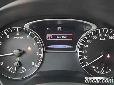 Nissan Altima 2017 2.5 Автомат в Москве № 245285, миниатюра 6