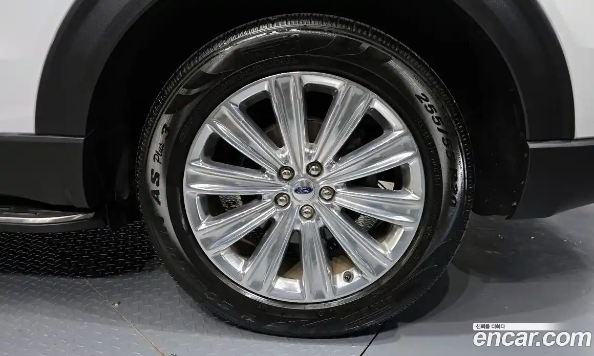 Ford Explorer 2021 2.3 Автомат в Москве № 255531, фото 5