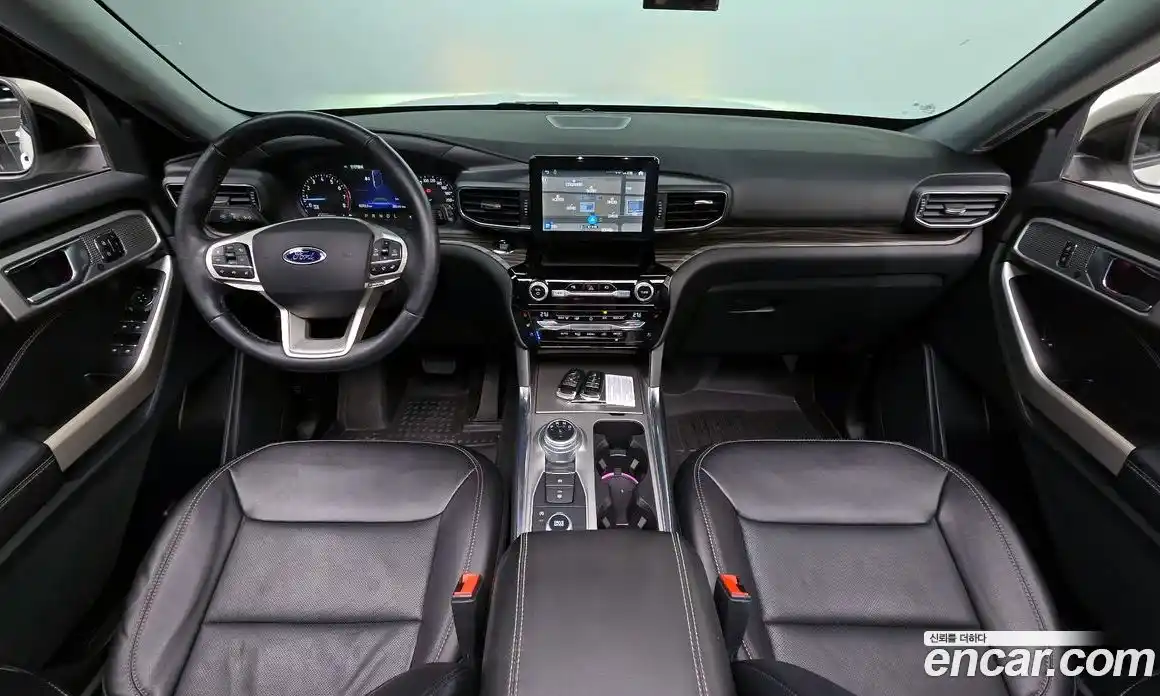 Ford Explorer 2021 2.3 Автомат в Москве № 255531, фото 7