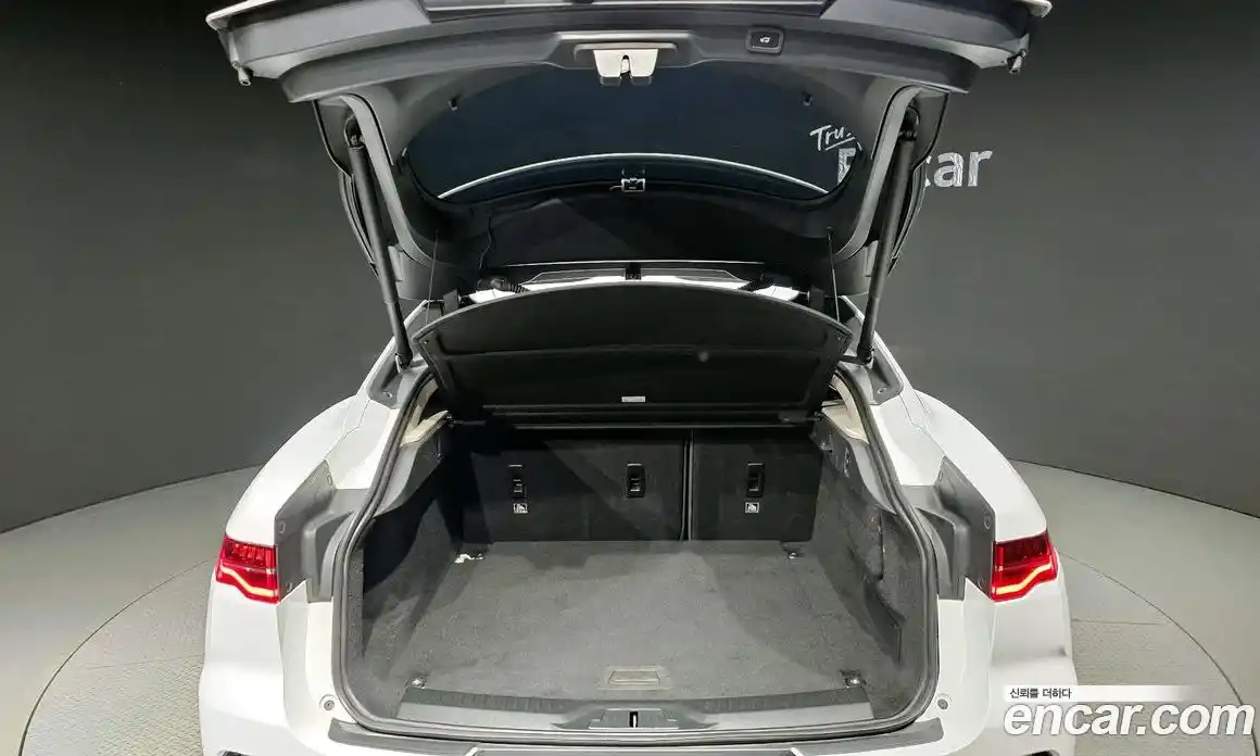 Jaguar I-Pace 2019 0.2 Автомат в Москве № 256070, фото 11