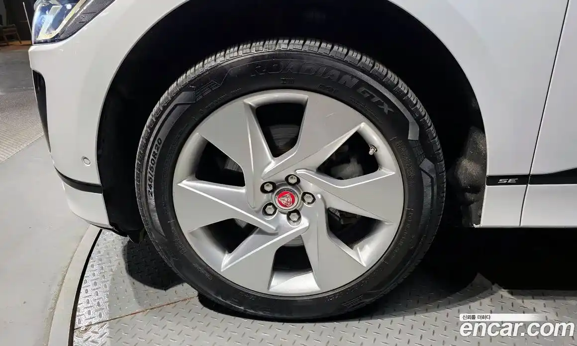 Jaguar I-Pace 2019 0.2 Автомат в Москве № 256070, фото 13