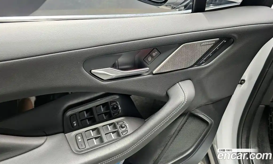 Jaguar I-Pace 2019 0.2 Автомат в Москве № 256070, фото 20