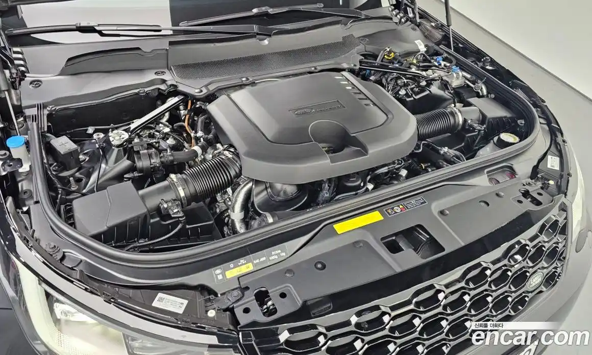 Land Rover Discovery 2025 3.0 Автомат в Москве № 271169, фото 9