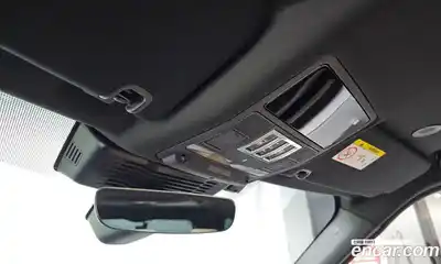 Land Rover Discovery 2025 3.0 Автомат в Москве № 271169, миниатюра 10