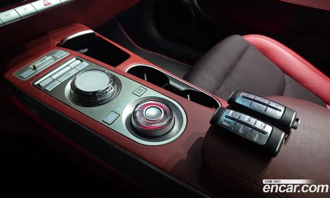 Genesis GV70 2022 2.5 Автомат в Москве № 27901, фото 17