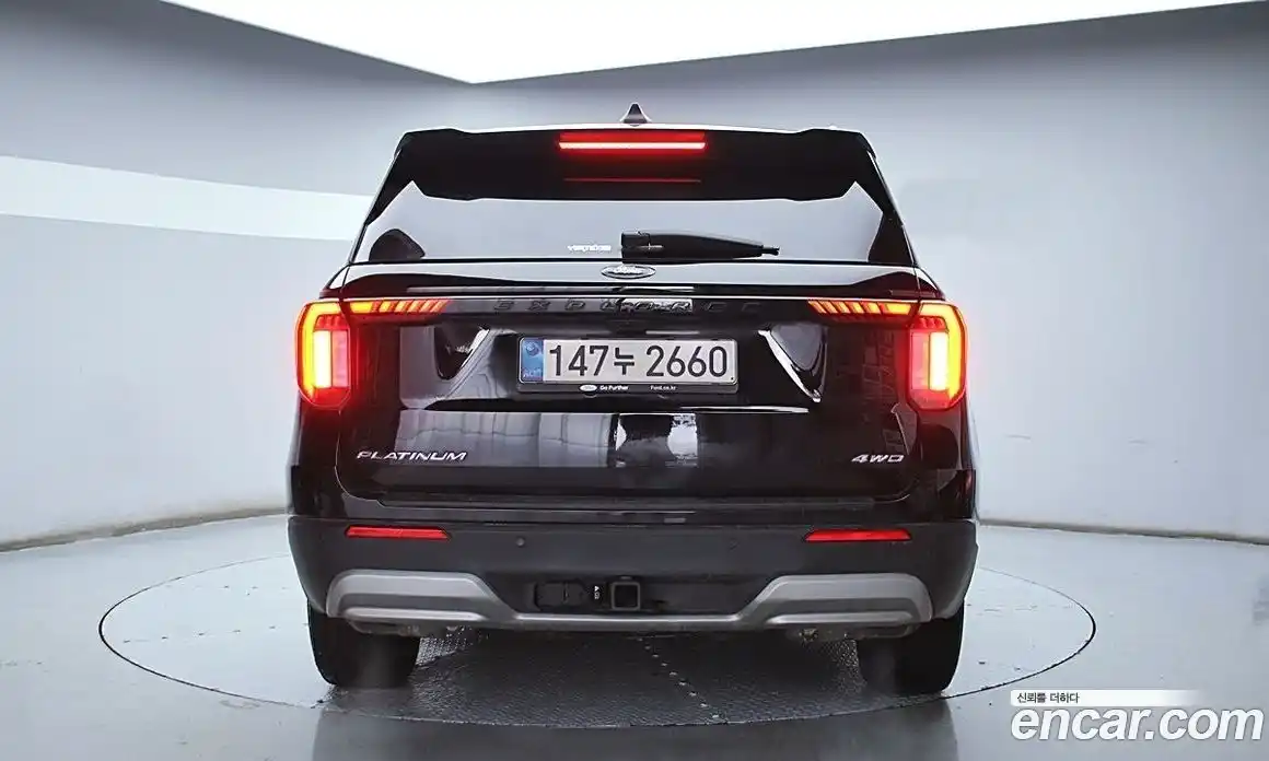 Ford Explorer 2025 2.3 Автомат в Москве № 281774, фото 4