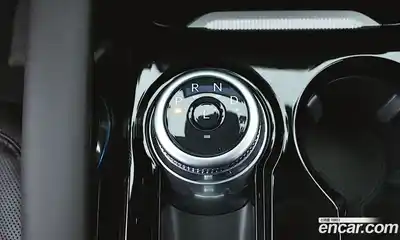 Ford Explorer 2025 2.3 Автомат в Москве № 281774, миниатюра 9