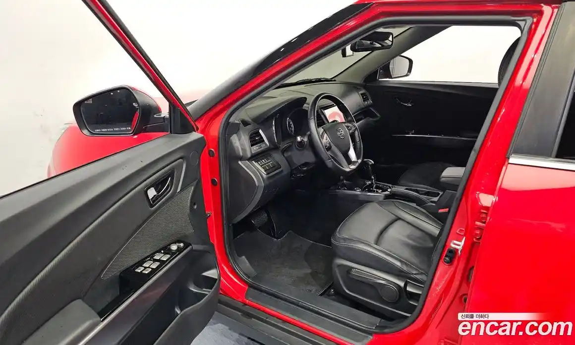 SsangYong TIBOLI 2018 1.6 Автомат в Москве № 28215, фото 3