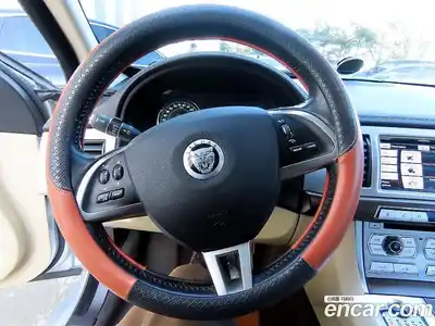 Jaguar XF 2013 2.0 Автомат в Москве № 283488, миниатюра 8