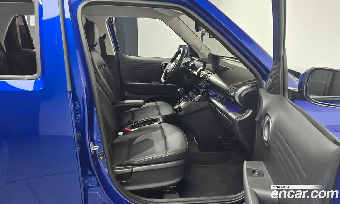 Hyundai Casper 2023 1.0 Автомат в Москве № 283520, фото 9