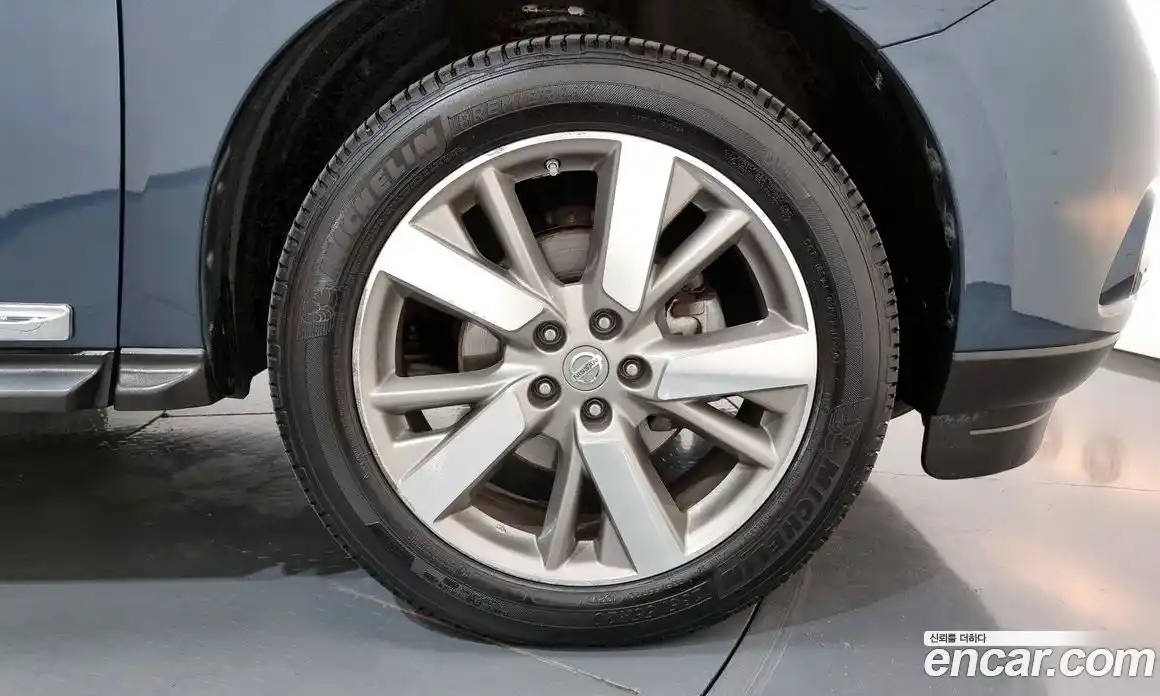 Nissan Pathfinder 2016 3.5 Автомат в Москве № 285016, фото 10