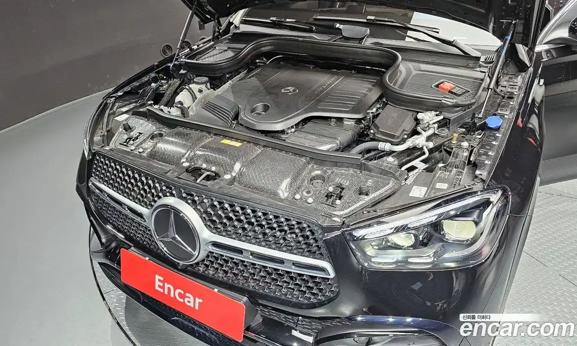 Mercedes-Benz GLE-Class 2025 3.0 Автомат в Москве № 286075, фото 16