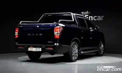 SsangYong Rexton 2019 2.2 Автомат в Москве № 28707, миниатюра 3