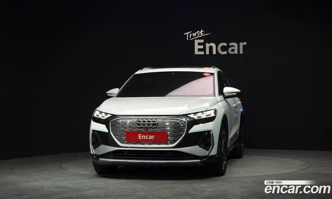 Audi Q4 e-tron 2023 0.2 Автомат в Москве № 292829, фото 9