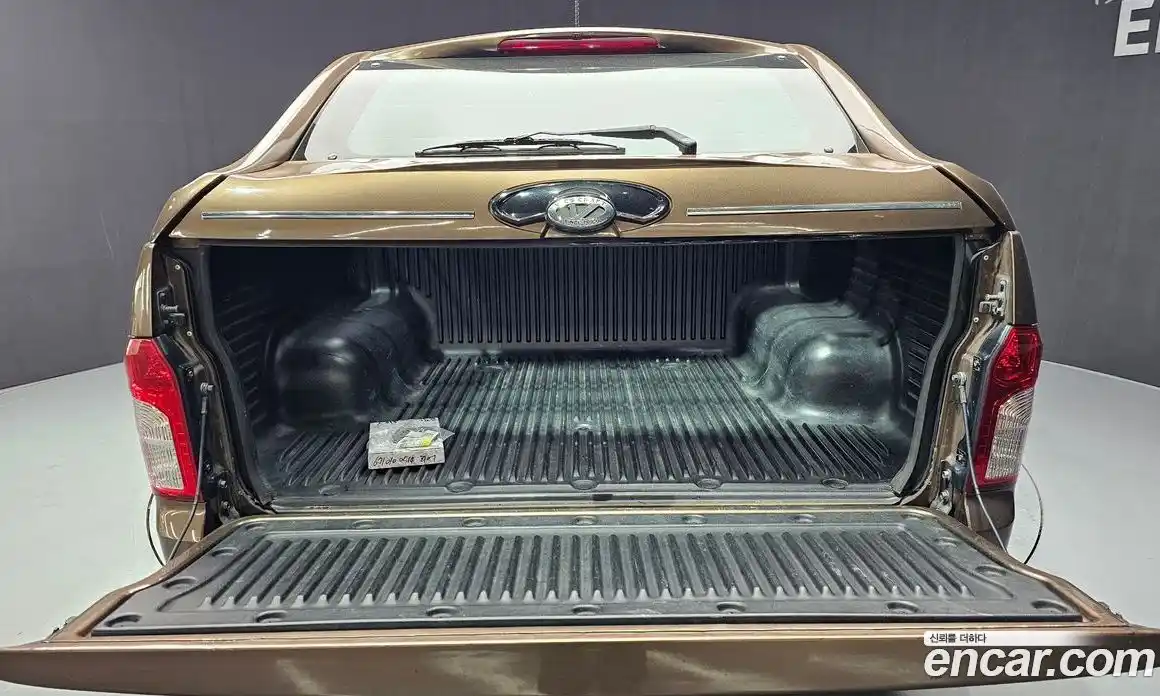 SsangYong Korando 2015 2.0 Автомат в Москве № 29573, фото 12