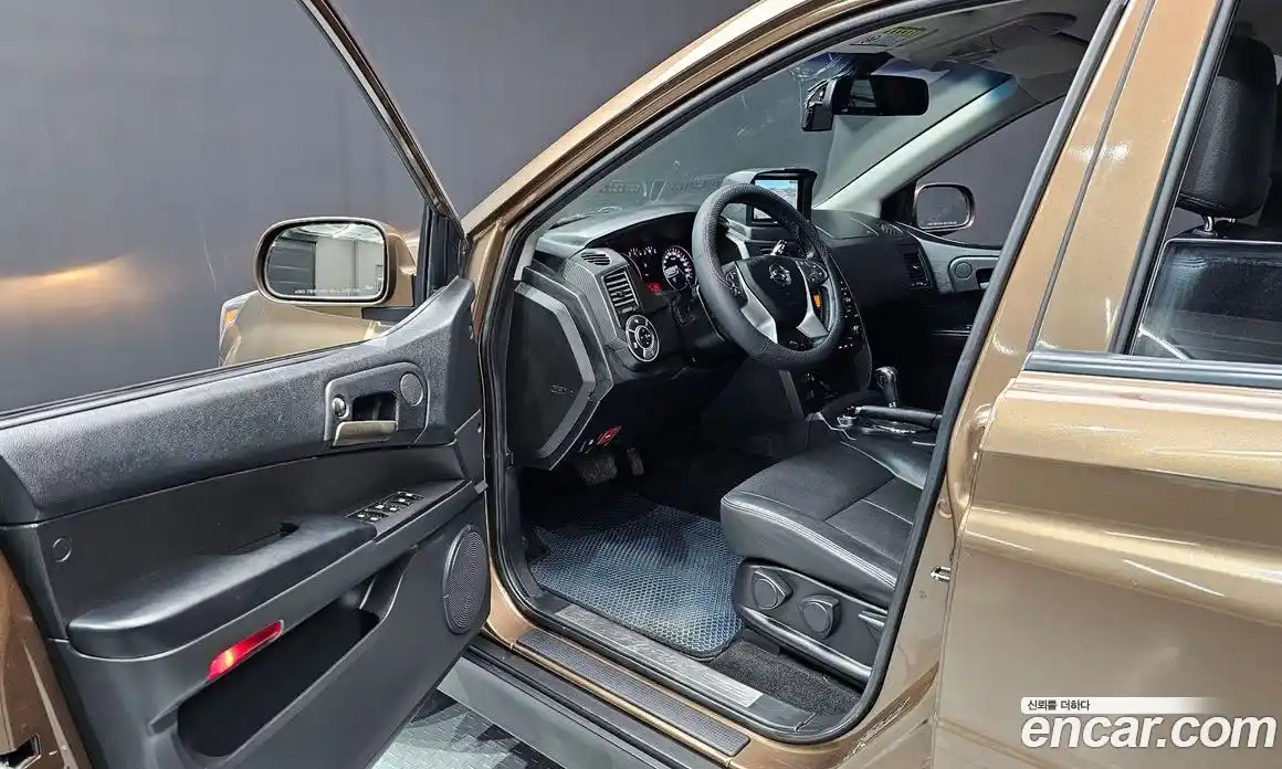 SsangYong Korando 2015 2.0 Автомат в Москве № 29573, фото 5