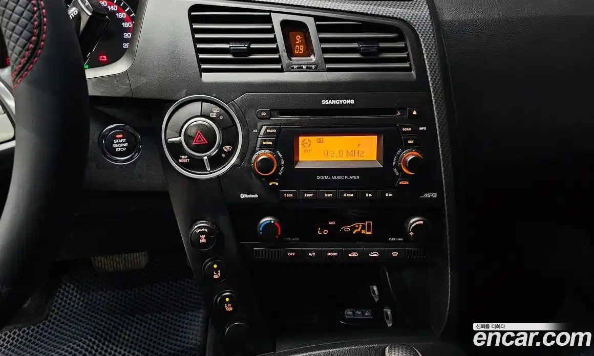 SsangYong Korando 2015 2.0 Автомат в Москве № 29573, фото 6