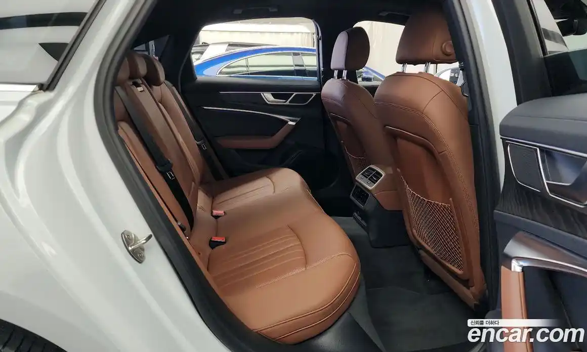 Audi A6 2021 2.0 Автомат в Москве № 295780, фото 16