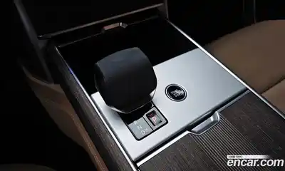 Land Rover Range-Rover 2025 4.4 Автомат в Москве № 298035, миниатюра 11