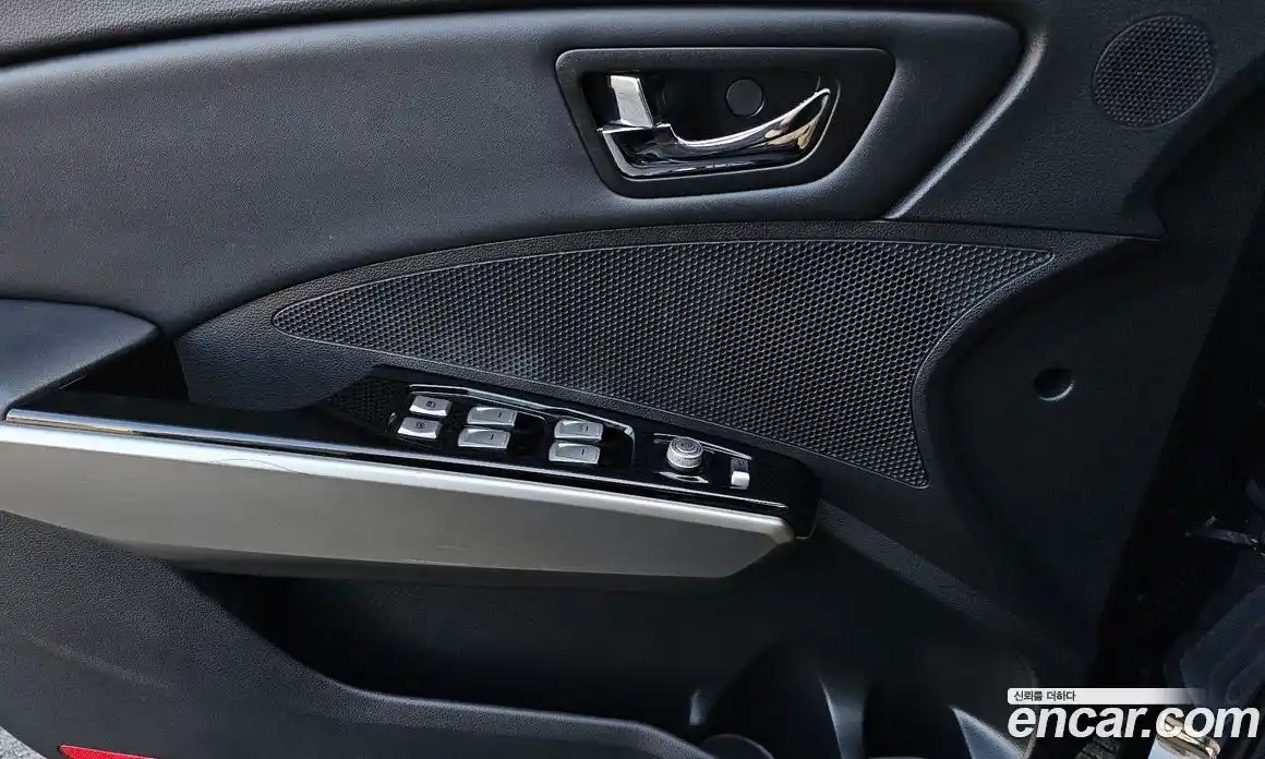 SsangYong TIBOLI 2016 1.6 Автомат в Москве № 29964, фото 11