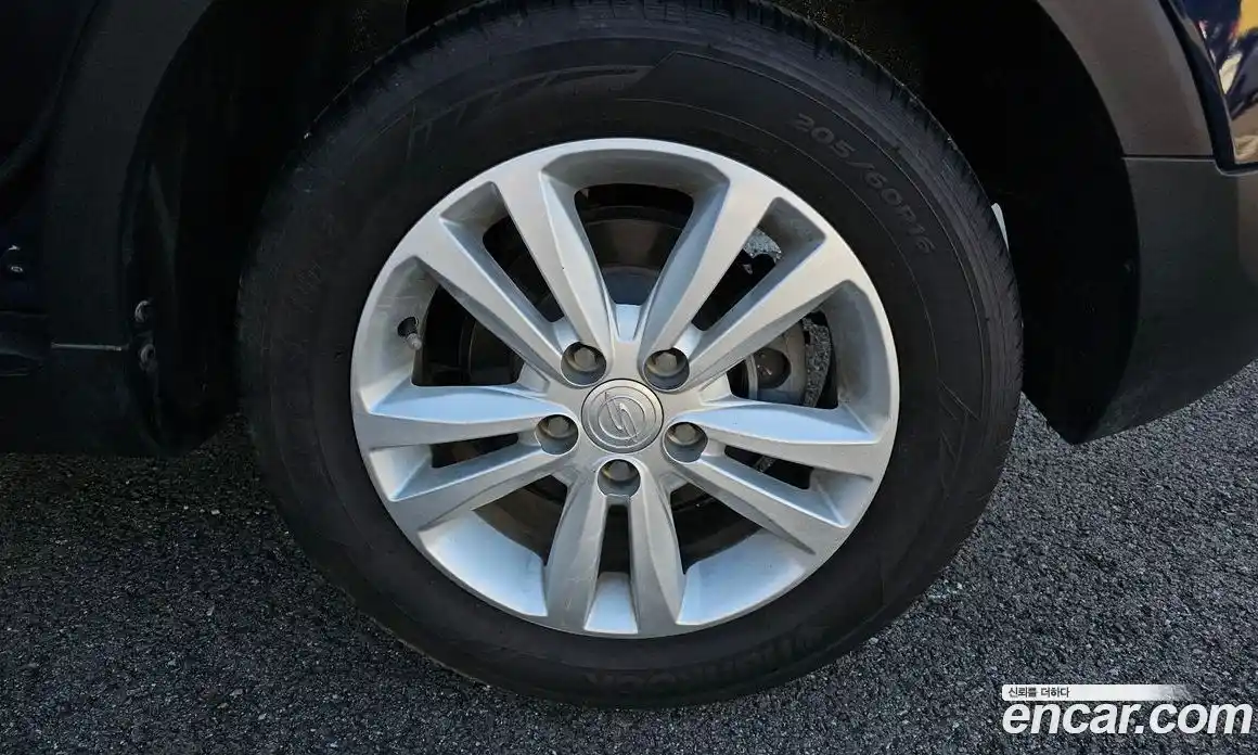 SsangYong TIBOLI 2016 1.6 Автомат в Москве № 29964, фото 14