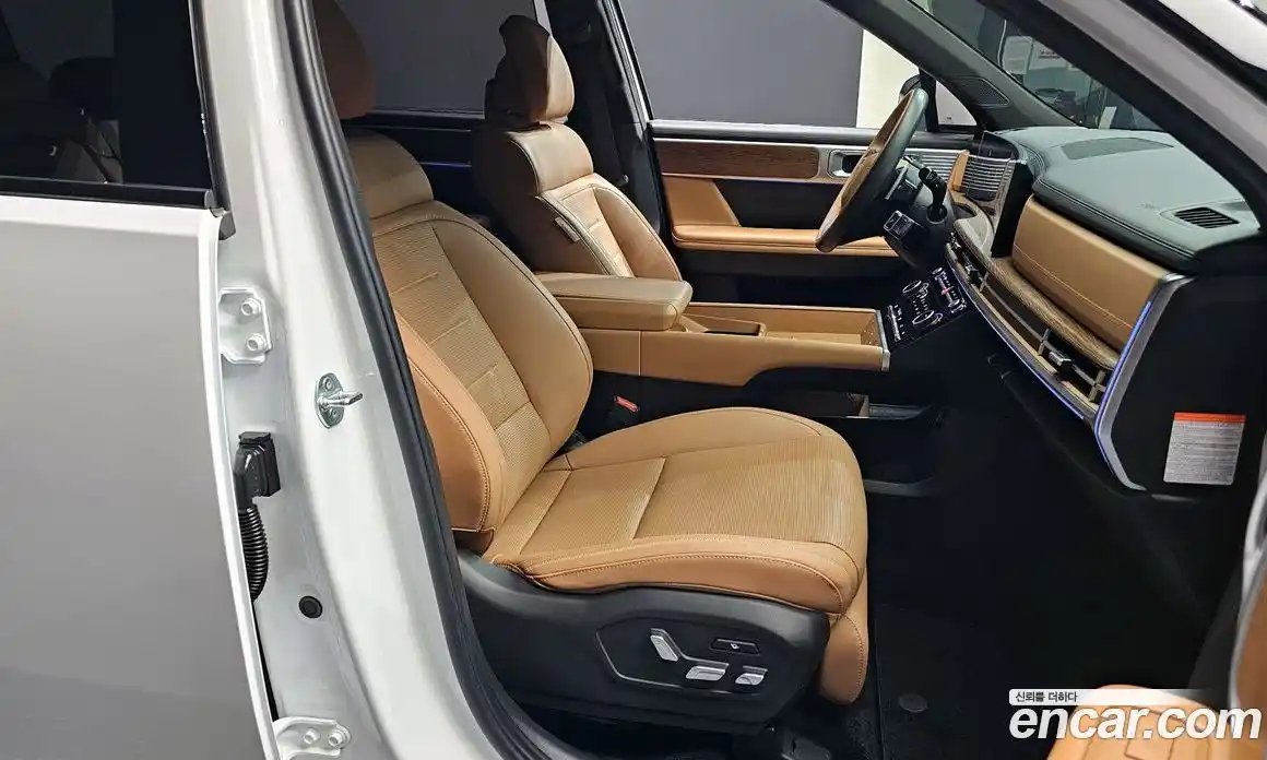 Hyundai Santa Fe 2024 1.6 Автомат в Москве № 300880, фото 6