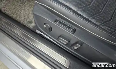 Volkswagen Arteon 2019 2.0 Автомат в Москве № 301090, миниатюра 9