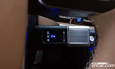 Hyundai Santa Fe 2024 1.6 Автомат в Москве № 318317, миниатюра 10