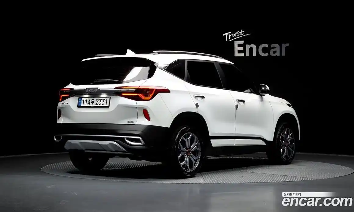 Kia Seltos 2023 1.6 Автомат в Москве № 320922, фото 15