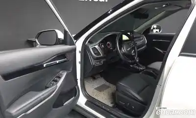 Kia Seltos 2023 1.6 Автомат в Москве № 320922, миниатюра 6