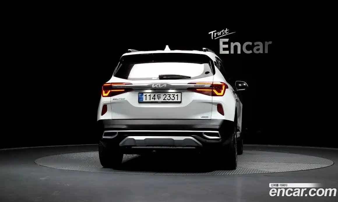 Kia Seltos 2023 1.6 Автомат в Москве № 320922, фото 8