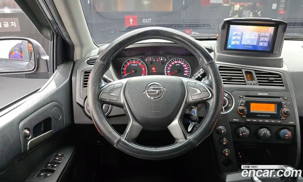 SsangYong Korando 2016 2.0 Автомат в Москве № 32117, фото 14