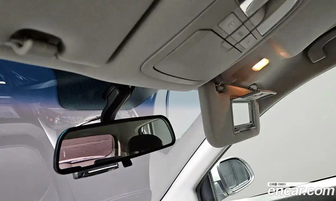 SsangYong Korando 2015 2.0 Автомат в Москве № 32689, фото 17