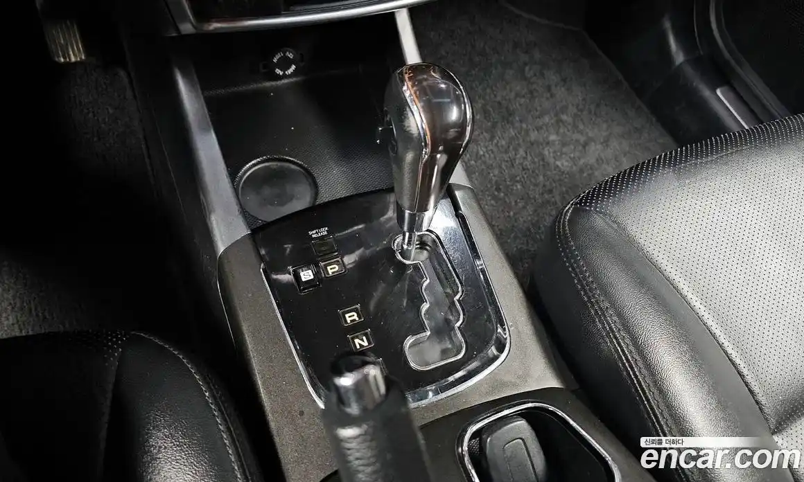 SsangYong Korando 2015 2.0 Автомат в Москве № 32689, фото 3