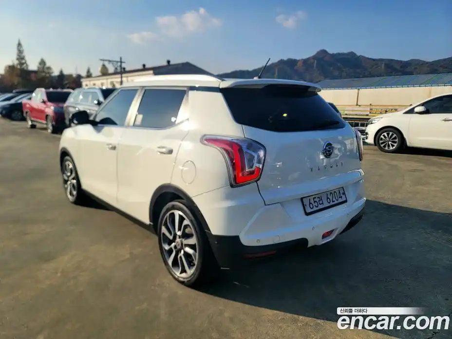 SsangYong TIBOLI 2016 1.6 Автомат в Москве № 33350, фото 6